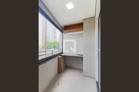 Varanda de kitnet/studio à venda com 1 quarto, 27m² em Jardim das Acacias, São Paulo