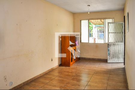 Sala  de casa para alugar com 2 quartos, 75m² em Camaquã, Porto Alegre