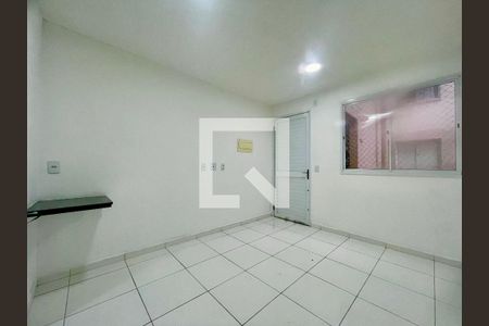 Sala de apartamento para alugar com 1 quarto, 35m² em Água Chata, Guarulhos
