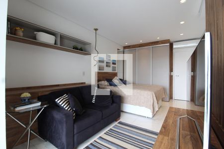 Sala/Quarto de kitnet/studio para alugar com 1 quarto, 39m² em Indianópolis, São Paulo