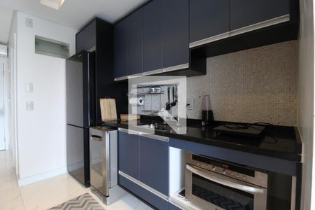 Cozinha e Área de Serviço de kitnet/studio para alugar com 1 quarto, 39m² em Indianópolis, São Paulo