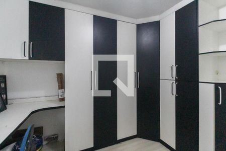 Quarto 2 de apartamento para alugar com 2 quartos, 42m² em Jardim Tua, São Paulo