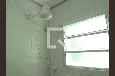 Banheiro de apartamento à venda com 2 quartos, 64m² em Centro, Osasco