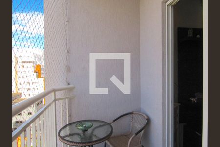 Sala - Varanda de apartamento para alugar com 2 quartos, 64m² em Centro, Osasco