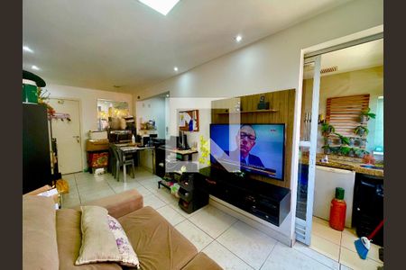 Sala de apartamento para alugar com 2 quartos, 59m² em Picanço, Guarulhos