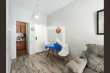 Sala de apartamento à venda com 2 quartos, 64m² em Grajaú, Rio de Janeiro