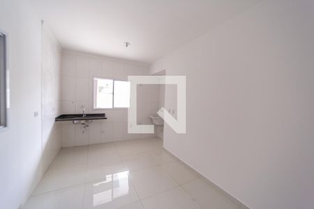 Sala/Cozinha e Área de Serviço de apartamento para alugar com 2 quartos, 44m² em Vila Matilde, São Paulo