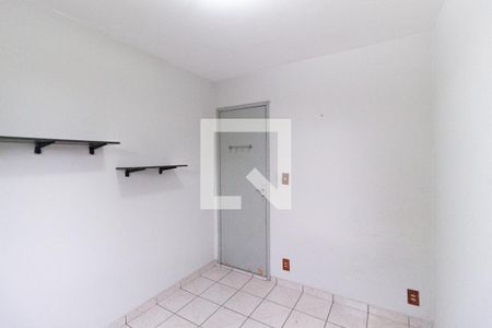 Quarto 1 de apartamento para alugar com 2 quartos, 52m² em Conjunto Habitacional Presidente Castelo Branco, Carapicuíba