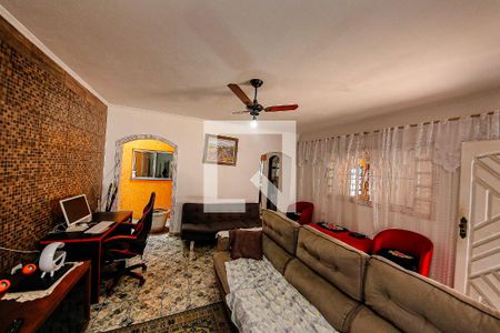 Casa à venda com 2 quartos, 176m² em Jardim Cotiana, São Paulo