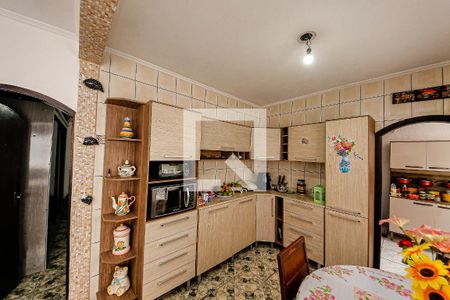 Casa para alugar com 2 quartos, 176m² em Jardim Cotiana, São Paulo