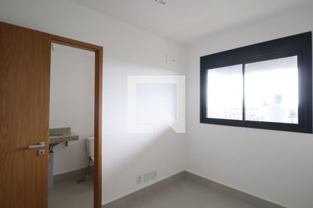 Quarto 1 - Suíte de apartamento para alugar com 2 quartos, 86m² em Jardim Sul, Uberlândia