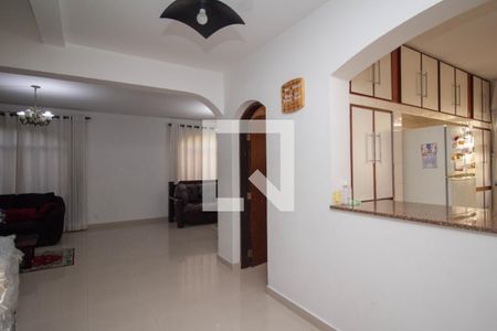 Sala de casa para alugar com 4 quartos, 300m² em Jardim São José (zona Norte), São Paulo