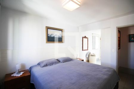 Suíte  de apartamento à venda com 2 quartos, 82m² em Indianópolis, São Paulo