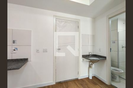 Entrada de apartamento para alugar com 2 quartos, 42m² em Santo Cristo, Rio de Janeiro