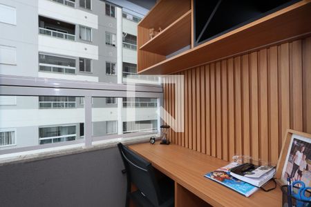 Varanda de apartamento à venda com 2 quartos, 50m² em Vila Metalúrgica, São Paulo