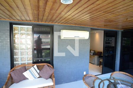 Varanda de apartamento para alugar com 2 quartos, 127m² em Barra da Tijuca, Rio de Janeiro
