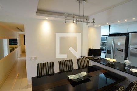 Sala de apartamento para alugar com 2 quartos, 127m² em Barra da Tijuca, Rio de Janeiro