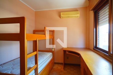 Quarto 2 de apartamento para alugar com 3 quartos, 84m² em Jardim Lindóia, Porto Alegre