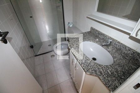 Banheiro de apartamento para alugar com 3 quartos, 70m² em Centro, São José dos Campos