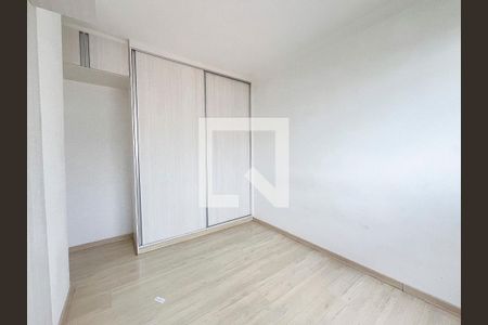 Quarto 1 de apartamento para alugar com 3 quartos, 85m² em  Fernão Dias, Belo Horizonte