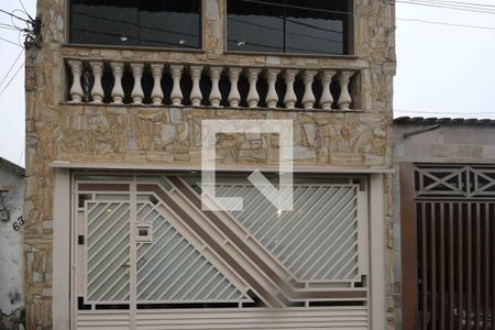 Fachada de casa à venda com 3 quartos, 150m² em Parque Sevilha, São Paulo