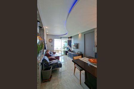 Sala de apartamento para alugar com 2 quartos, 79m² em Balneario Flórida, Praia Grande