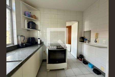 Apartamento à venda com 3 quartos, 110m² em Santa Cruz Industrial, Contagem
