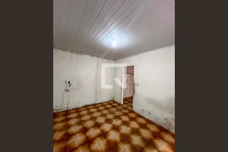 Sala 1 de casa à venda com 2 quartos, 120m² em Vila Liviero, São Paulo