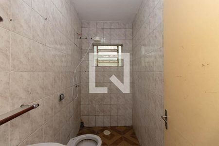 Banheiro 1 de casa para alugar com 2 quartos, 60m² em Vila Albertina, São Paulo