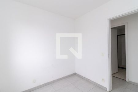 Quarto 1 de apartamento para alugar com 3 quartos, 65m² em Vila Talarico, São Paulo