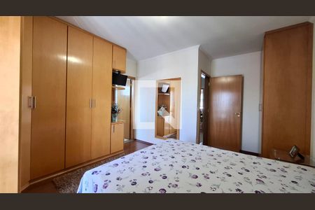 Quarto 1 suíte de casa à venda com 3 quartos, 298m² em Vila Curuçá, Santo André