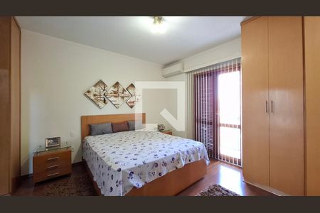 Quarto 1 suíte de casa à venda com 3 quartos, 298m² em Vila Curuçá, Santo André