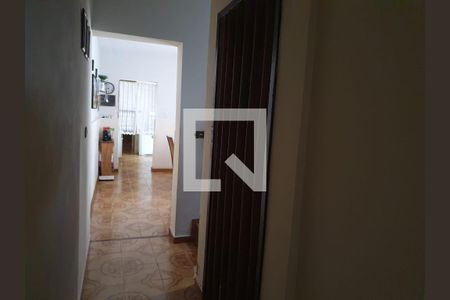 Casa à venda com 3 quartos, 140m² em São Lucas, São Paulo