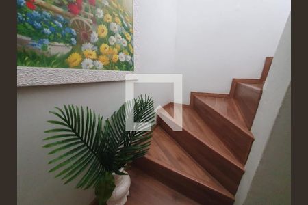 Casa à venda com 3 quartos, 140m² em São Lucas, São Paulo