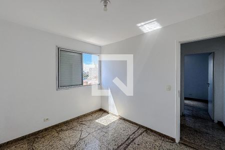 Quarto 1 de apartamento para alugar com 2 quartos, 70m² em Vila Oratorio, São Paulo
