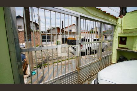 Garagem de casa para alugar com 2 quartos, 85m² em Guilhermina, Praia Grande