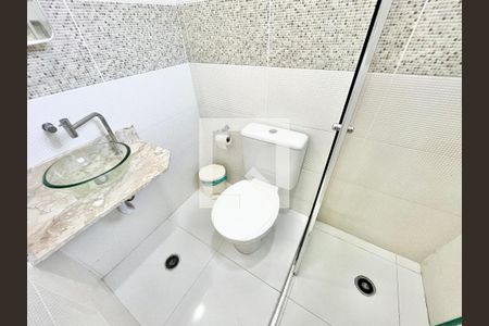 Banheiro da Suíte de casa para alugar com 3 quartos, 100m² em Parque Mandaqui, São Paulo