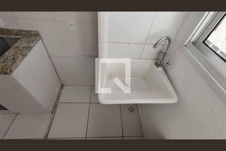 Cozinha e Área de Serviço de apartamento para alugar com 2 quartos, 48m² em Vila Monteiro, Poá