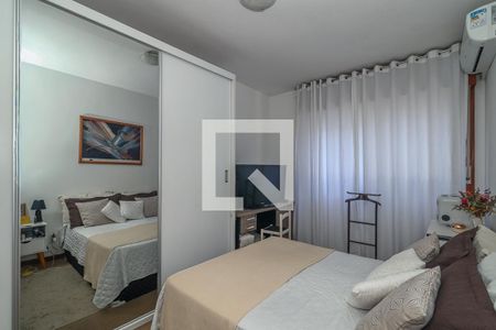 Quarto Suíte de apartamento à venda com 3 quartos, 155m² em Mont’serrat, Porto Alegre