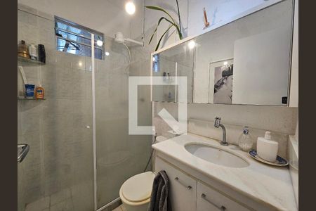 Banheiro de apartamento para alugar com 1 quarto, 55m² em Graça, Salvador