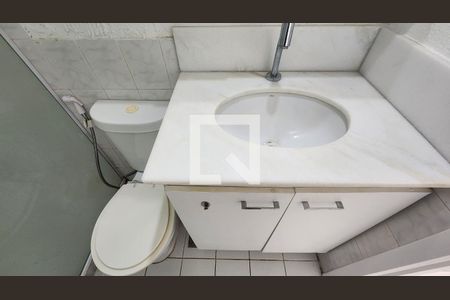 Banheiro  de apartamento para alugar com 1 quarto, 50m² em Graça, Salvador