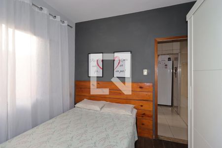 Quarto 2 de casa à venda com 3 quartos, 176m² em Jardim Alzira Franco, Santo André