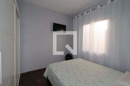 Quarto 2 de casa à venda com 3 quartos, 176m² em Jardim Alzira Franco, Santo André