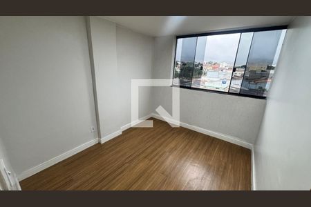 Quarto 1 de apartamento para alugar com 2 quartos, 60m² em Riacho Fundo Ii, Brasília