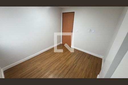Quarto 1 de apartamento para alugar com 2 quartos, 60m² em Riacho Fundo Ii, Brasília