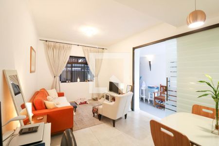 Casa à venda com 3 quartos, 127m² em Parque Colonial, São Paulo
