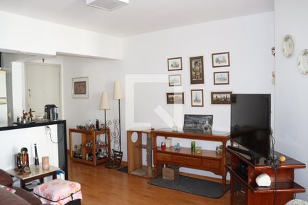 Sala de apartamento à venda com 2 quartos, 68m² em Consolação, São Paulo