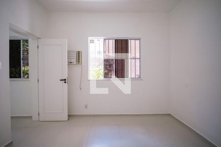Quarto de casa para alugar com 1 quarto, 32m² em Vila Isabel, Rio de Janeiro