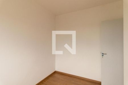 Quarto 2 de apartamento para alugar com 2 quartos, 60m² em Capão Raso, Curitiba
