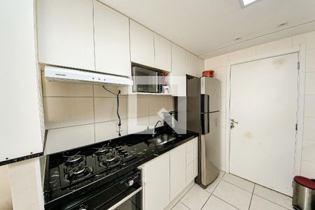 Sala e Cozinha de apartamento à venda com 2 quartos, 33m² em Vila Ema, São Paulo